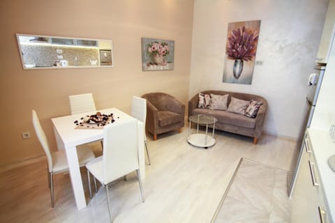 Savamala Lux Apartment Condominio in Belgrade