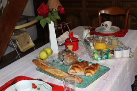 Chambre d'Hôtes "Orchidees" Alojamiento y desayuno in Nogent-le-Rotrou