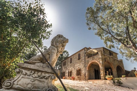 Facade/entrance, Garden, Balcony/Terrace