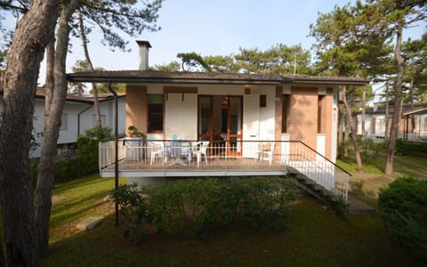 Property building, Garden view