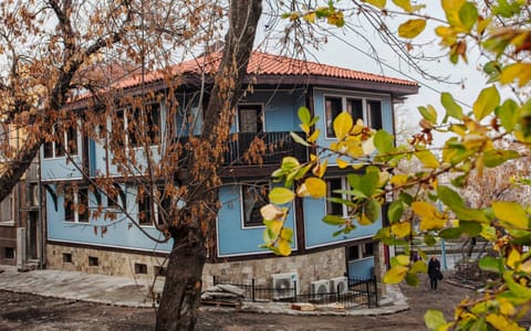 Property building, Street view