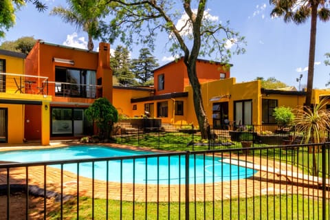 Linden Guest House Bed and Breakfast in Johannesburg
