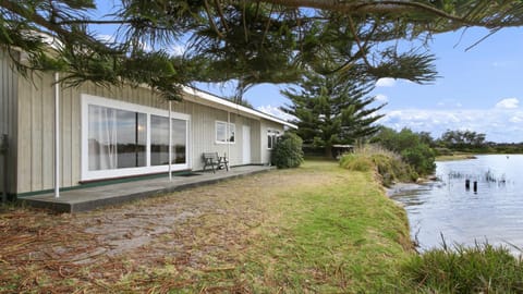 Property building, Lake view