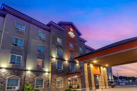 Best Western Plus Drayton Valley All Suites Hotel in Yellowhead County