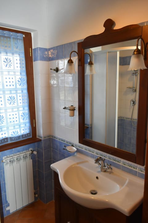 Agriturismo Le Ginestre LAGO DI BOLSENA Farm Stay in Lazio