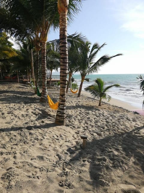 Resort Playa Azul Departamentos frente al mar Condominio in Tonsupa