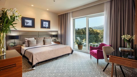 Bedroom, Garden view