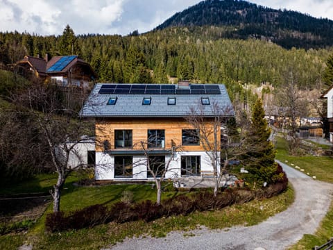 Property building, Day