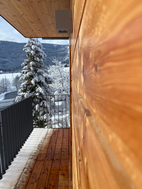 Day, Winter, Balcony/Terrace