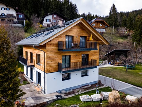 Property building, Day