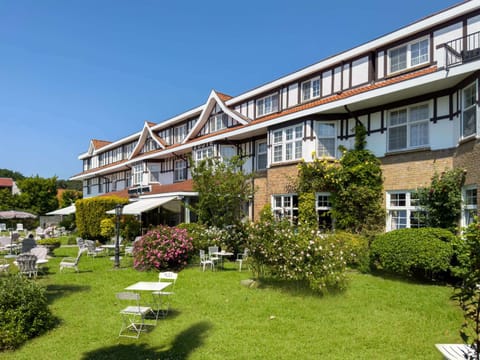 Property building, Restaurant/places to eat, Sauna, Banquet/Function facilities, Beach, Hiking, Cycling, Cycling, Swimming pool, Breakfast, bunk bed, Parking