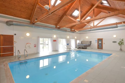 Fitness centre/facilities, Swimming pool