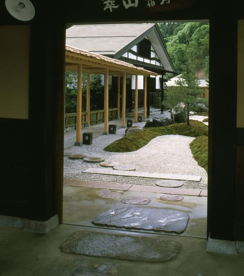 Oyado Sansui Ryokan in Shizuoka Prefecture