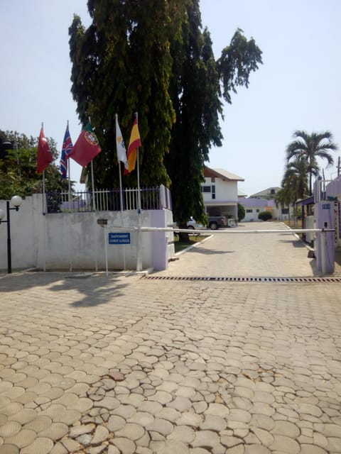 Eastoment Hotel Hôtel in Accra