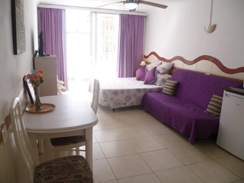 Elana Apartment with FREE WIFI Copropriété in Costa del Silencio