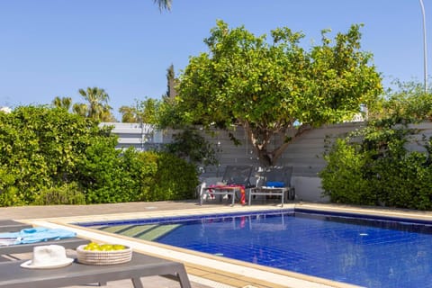 Azure Luxury Pool Villa Villa in Protaras