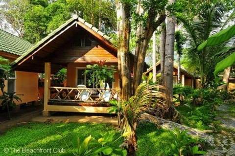Paradise Palms Resort in Ko Chang