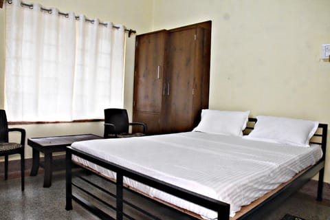 Jhargram Eshani Hotels and Guest House Hotel in West Bengal