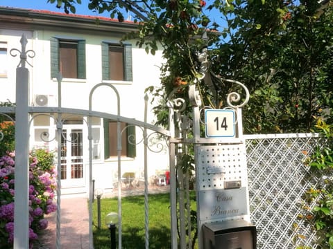 Casa Bianca House in Venice