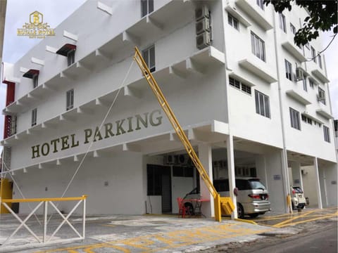 Royale Hotel Batu Gajah Hotel in Perak Tengah District