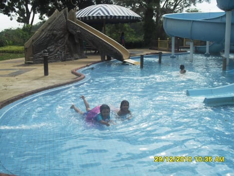 Aqua park, Area and facilities