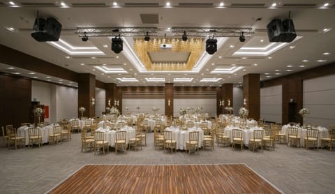 Banquet/Function facilities