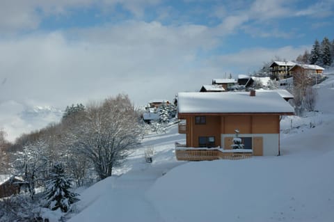 Property building, Winter