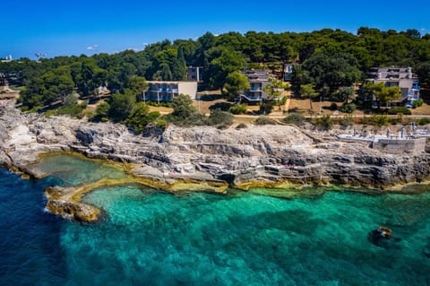 Property building, Beach