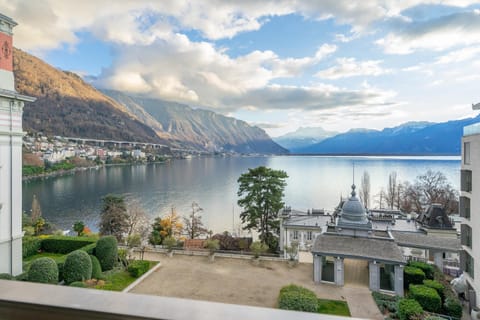 Balcony/Terrace, Lake view