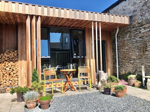 Property building, Patio, Seating area