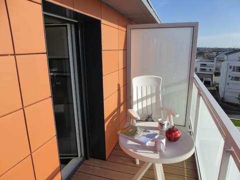 Studio Les Allées du Port by Interhome Apartment in St-Malo