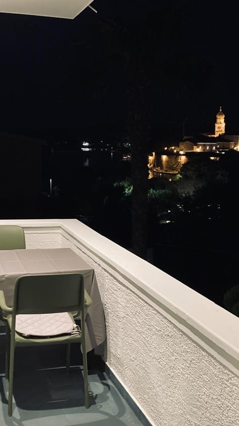 Night, Balcony/Terrace, Balcony/Terrace, City view, Sea view