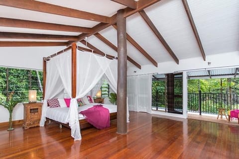 Villa Zena House in Cape Tribulation