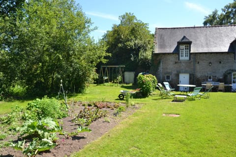 Self Catering GIte des trauchandieres House in Brittany