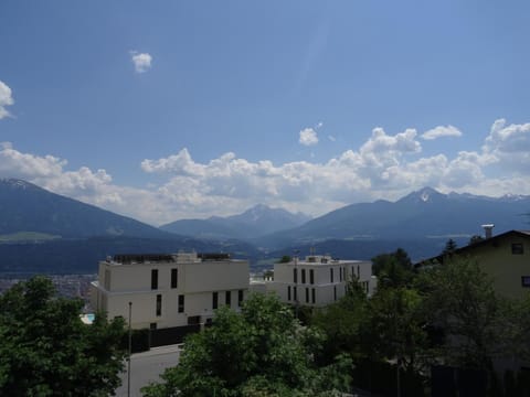 Nearby landmark, Natural landscape, Mountain view