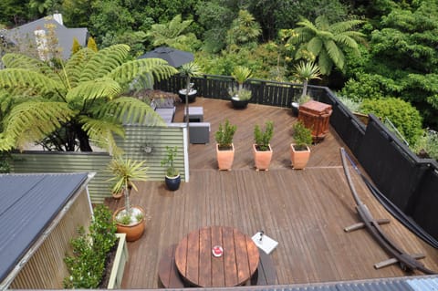 Issey Manor Bed and Breakfast in New Plymouth