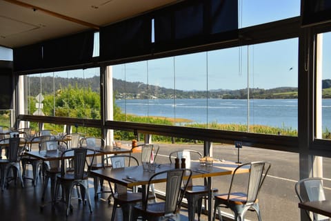 Rosevears Riverview Hotel Hotel in Tasmania