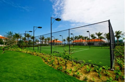 Tennis court