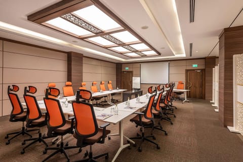 Meeting/conference room