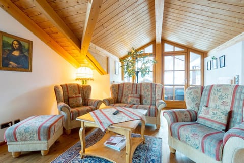 Ferienwohnung Edelweiß mit Bergbahn unlimited Condo in Oberstdorf