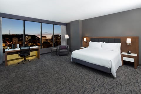 Holiday Inn Hotel & Suites - Montreal Centre-ville Ouest, an IHG Hotel Hôtel in Montreal