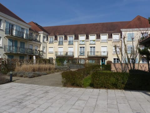 Property building, View (from property/room)