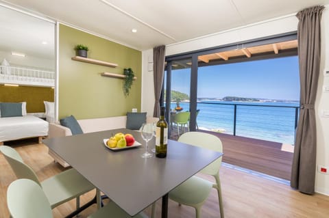 Balcony/Terrace, Dining area, Sea view