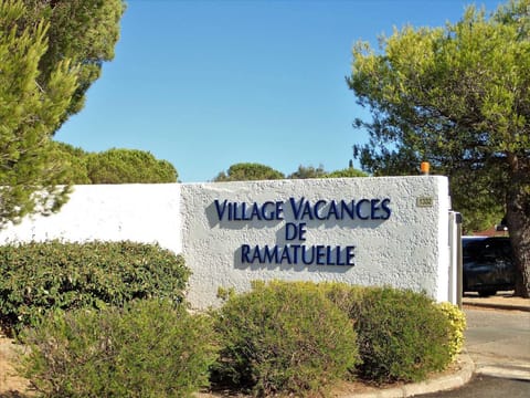 Village Vacances de Ramatuelle - Les sentier des pins Campingplatz /
Wohnmobil-Resort in Ramatuelle