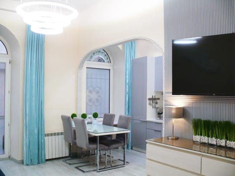 Luxury Centre Located Apartment Eigentumswohnung in Kiev City - Kyiv