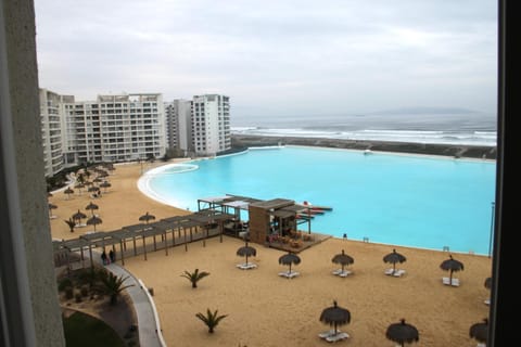 Pool view, Sea view