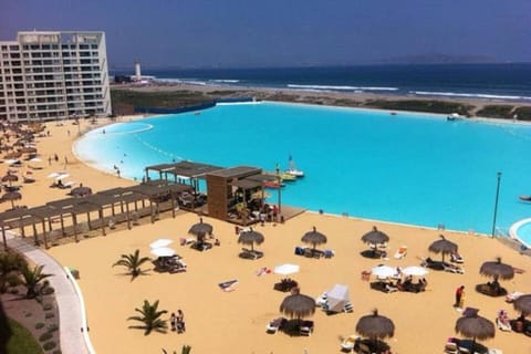 Pool view, Sea view