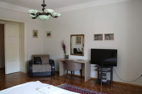 Apartment Centrum Condo in Novi Sad