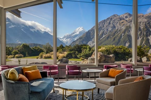 The Hermitage Hotel Mt Cook Hotel in Canterbury
