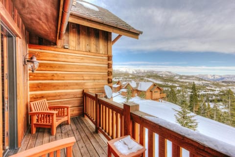 Montana Mountain View Luxury Suite Condo in Big Sky